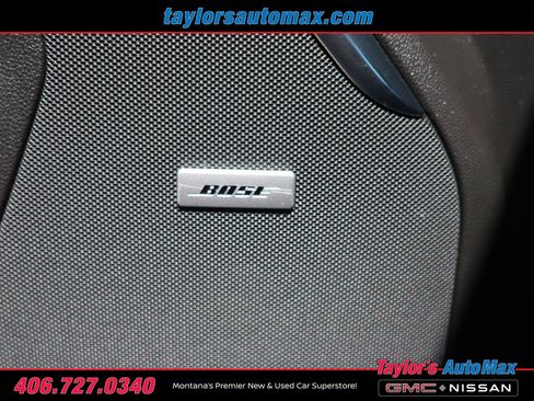 Used 2023 GMC Yukon Denali w/ Advanced Technology Package AWD/4WD image 36