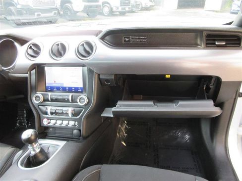 Used 2020 Ford Mustang GT w/ Equipment Group 301A image 24