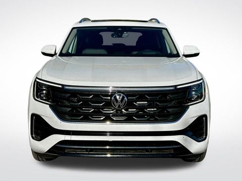 Certified 2025 Volkswagen Atlas SEL Premium R-Line image 2
