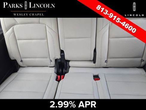 Certified 2025 Lincoln Navigator Reserve AWD/4WD image 17