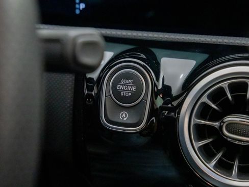 Used 2025 Mercedes-Benz CLA 35 AMG 4MATIC image 23