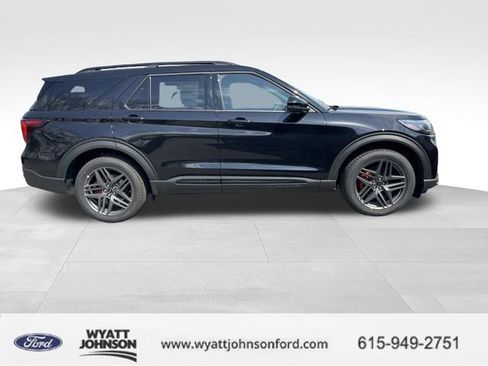 New 2026 Ford Explorer ST image 2