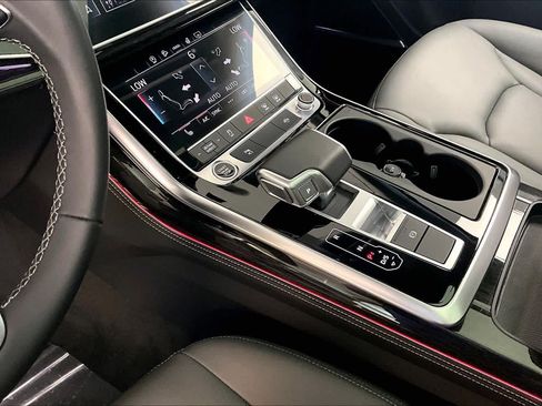 Certified 2026 Audi Q7 2.0T Premium Plus AWD/4WD image 17