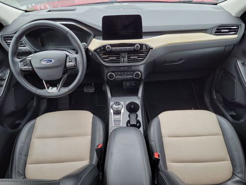 Certified 2022 Ford Escape Titanium w/ Titanium Elite Package image 14