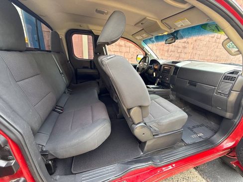Used 2012 Nissan Titan SV w/ SV Value Truck Pkg AWD/4WD image 19