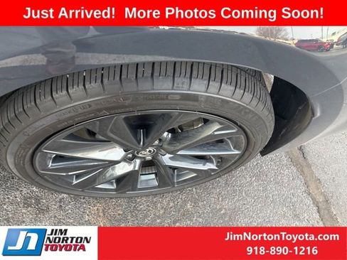 Used 2024 Toyota Corolla SE image 11