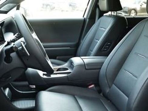 New 2026 Hyundai Palisade Calligraphy AWD/4WD image 9