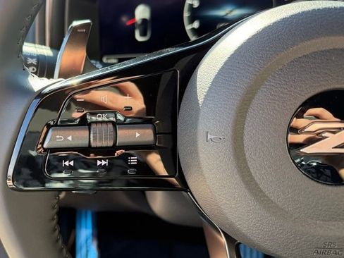 New 2024 Nissan Z Performance w/ Heritage Edition image 18