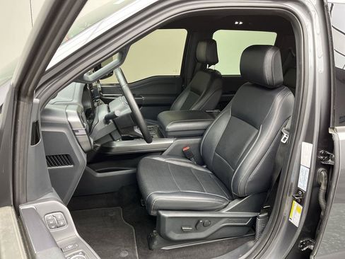 Used 2025 Ford F150 Lariat AWD/4WD image 11