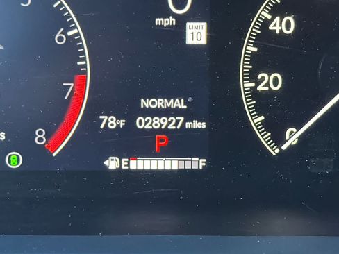 Used 2024 Honda HR-V Sport image 27