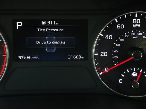 Used 2022 Kia Forte LXS image 27