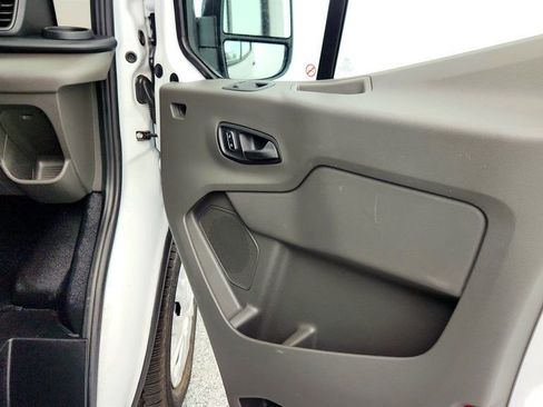 Used 2024 Ford Transit 250 Low Roof w/ Exterior Upgrade Package image 28
