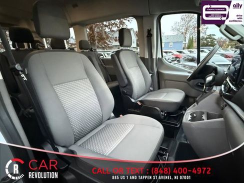 Used 2024 Ford Transit 350 XLT image 40