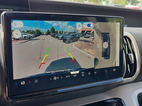 New 2026 Ford Expedition Active RWD image 25