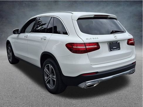 Used 2016 Mercedes-Benz GLC 300 4MATIC image 4