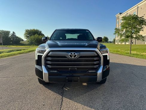 Used 2024 Toyota Tundra Limited AWD/4WD image 12