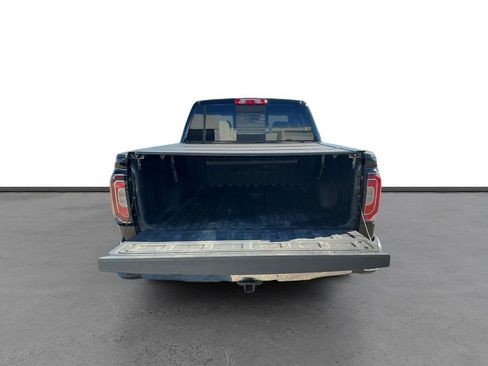 Used 2017 GMC Sierra 1500 SLT image 24