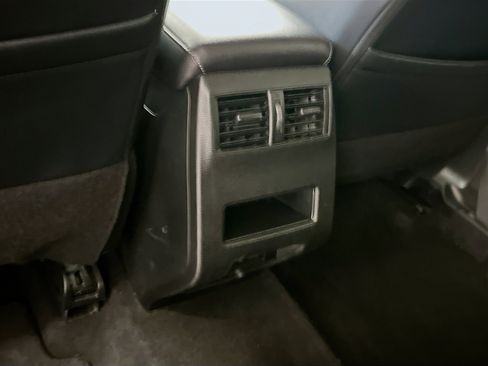 Used 2024 Mitsubishi Outlander SE AWD/4WD image 28
