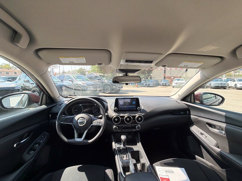 Used 2023 Nissan Sentra SV FWD image 4