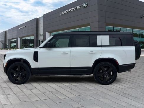 New 2026 Land Rover Defender 130 V8 image 2