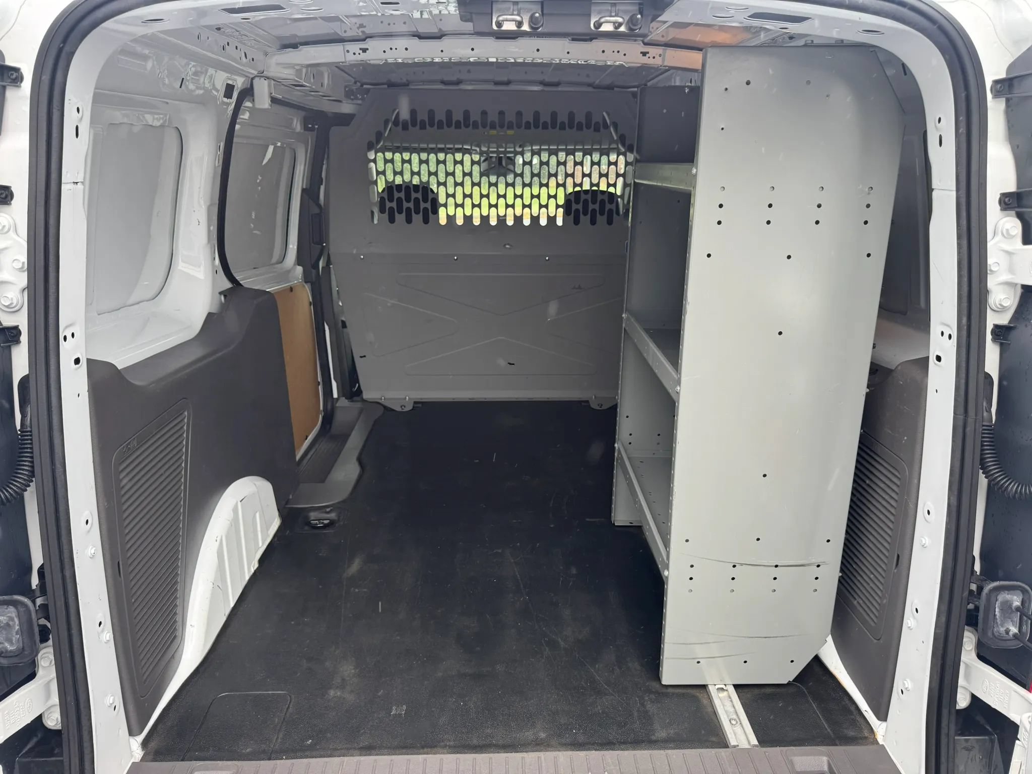 Used 2019 Ford Transit Connect XL FWD image 21