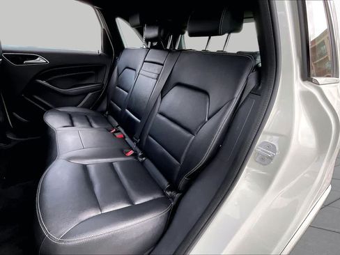 Used 2017 Mercedes-Benz B 250e image 17