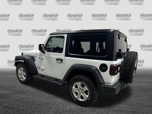 Used 2020 Jeep Wrangler Sport AWD/4WD image 8