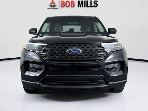 Used 2022 Ford Explorer 4WD image 2