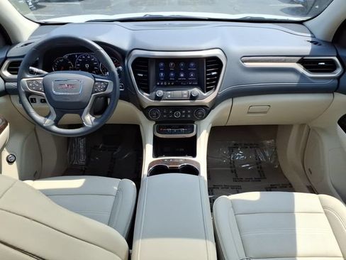 Used 2023 GMC Acadia Denali w/ Denali Technology Package AWD/4WD image 20