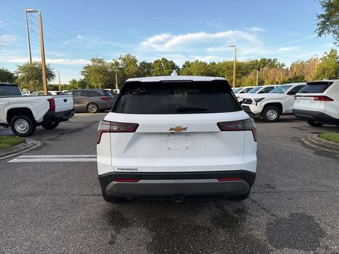 Used 2026 Chevrolet Equinox LT FWD image 4
