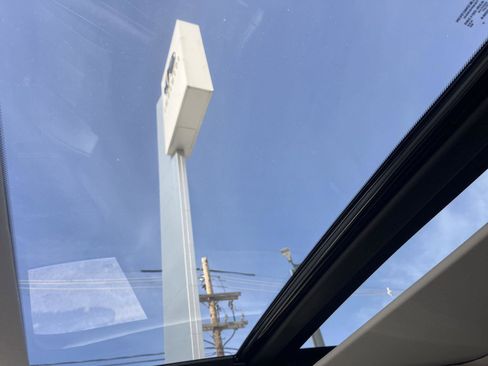 Used 2025 INFINITI QX60 Luxe image 23