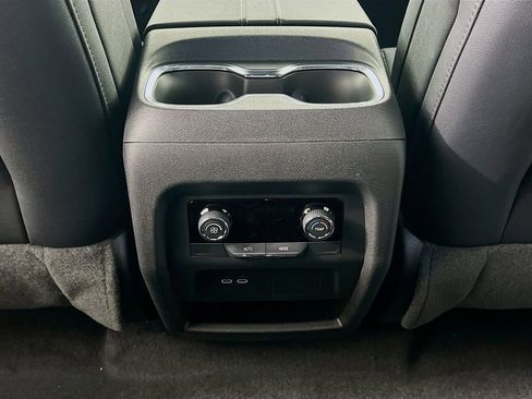 New 2026 Chevrolet Traverse LT w/ LPO, Floor Liner Package image 25