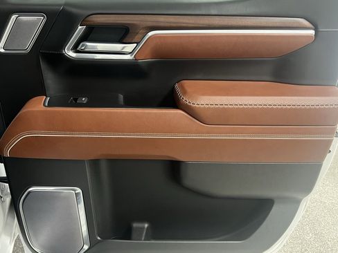 Used 2023 GMC Sierra 1500 Denali Ultimate image 57