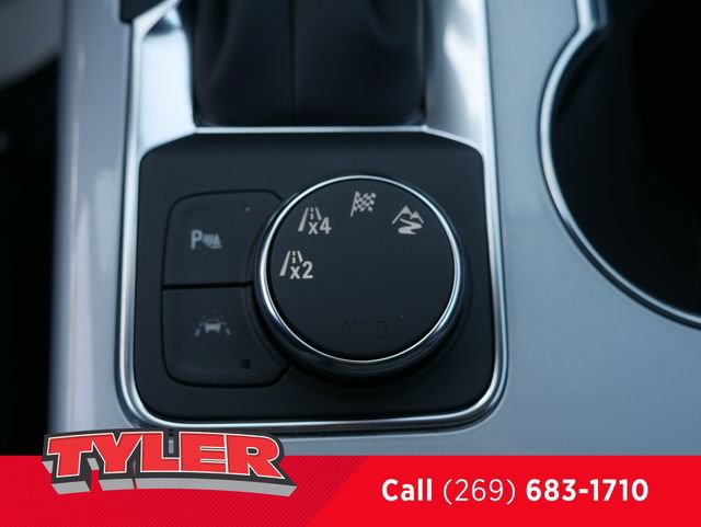 New 2026 Chevrolet Blazer LT w/ Convenience Package AWD/4WD image 37