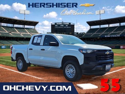 Used 2024 Chevrolet Colorado W/T RWD image 1