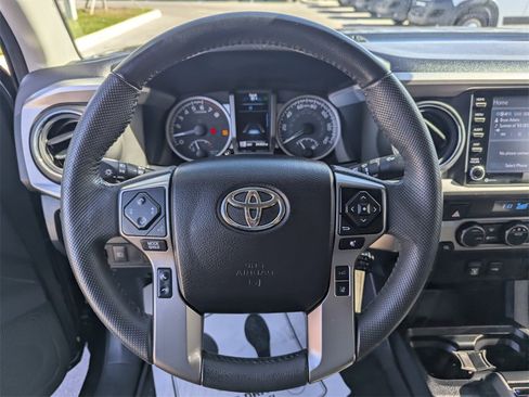 Used 2022 Toyota Tacoma SR5 image 25