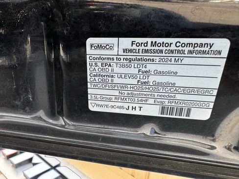 Used 2024 Ford Expedition XLT RWD image 29