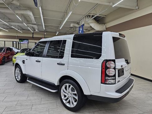 Used 2016 Land Rover LR4 HSE image 9