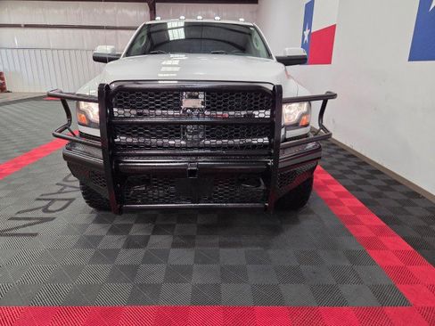 Used 2013 RAM 3500 Tradesman w/ Chrome Appearance Group image 22