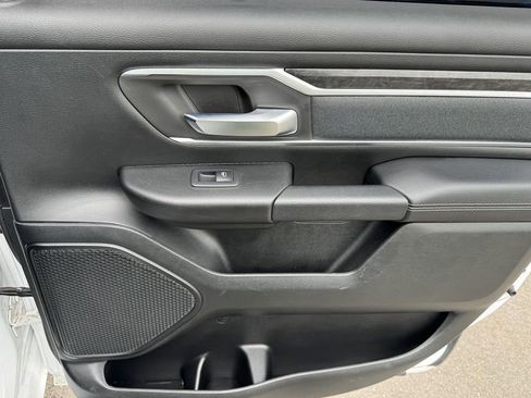 Used 2021 RAM 1500 Big Horn AWD/4WD image 31