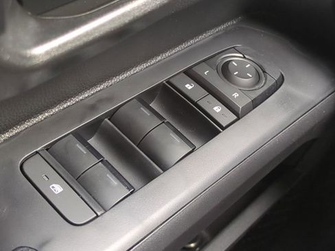 New 2026 Toyota Tacoma SR5 RWD image 18