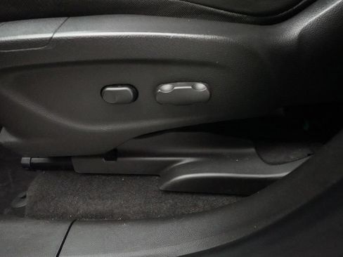Used 2020 Buick Encore Preferred w/ Safety Package FWD image 28