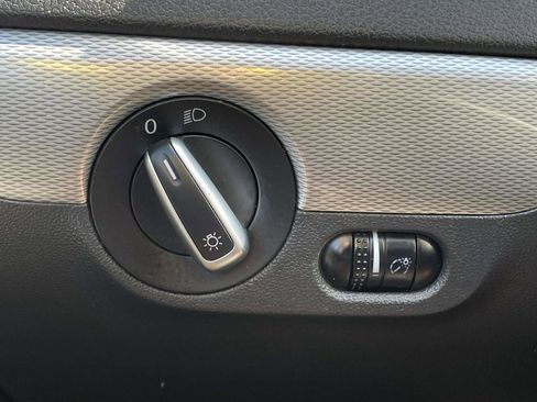 Used 2017 Volkswagen Jetta SE image 20