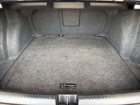 Used 2016 Volkswagen Jetta GLI SE image 20