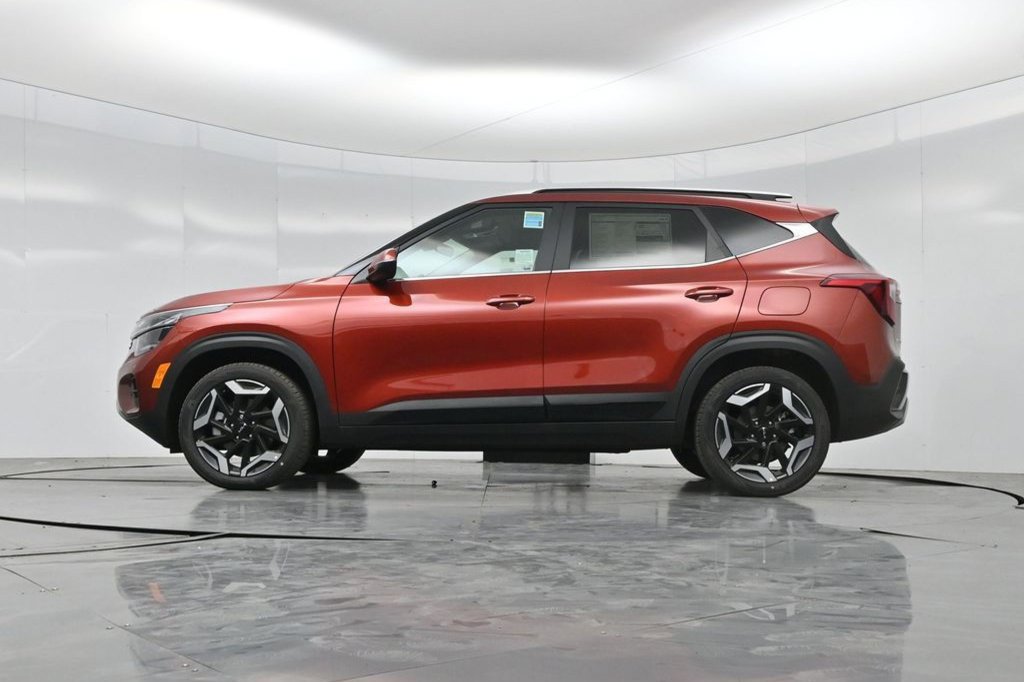 New 2026 Kia Seltos SX w/ SX Sunroof Package AWD/4WD image 23