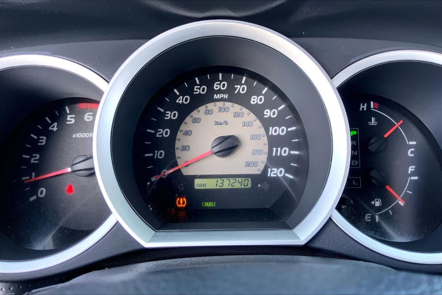 Used 2006 Toyota Tacoma PreRunner w/ SR5 Pkg #2 RWD image 24