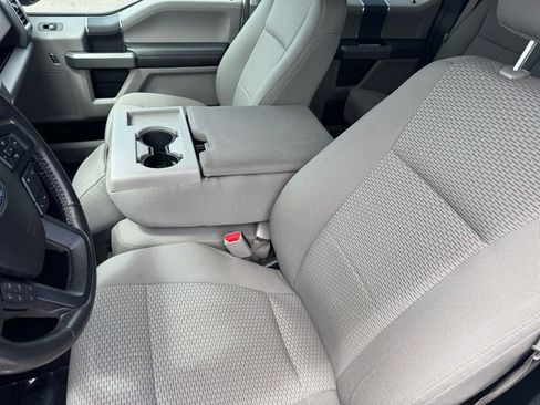 Used 2016 Ford F150 XLT w/ Equipment Group 301A Mid AWD/4WD image 5
