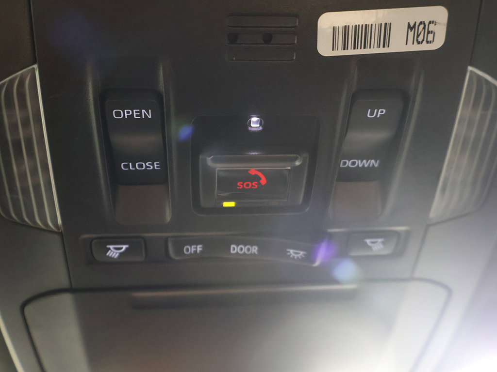 Used 2023 Toyota Highlander XSE AWD/4WD image 38