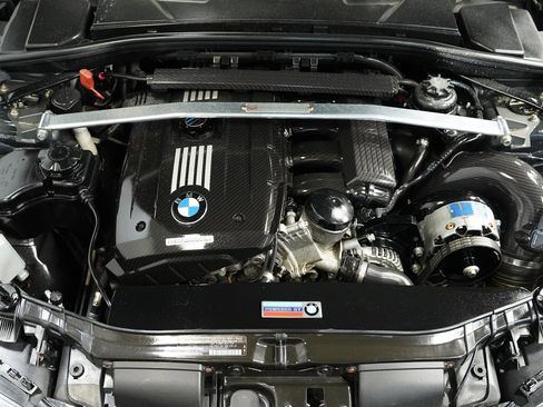 Used 2012 BMW 128i Coupe image 3