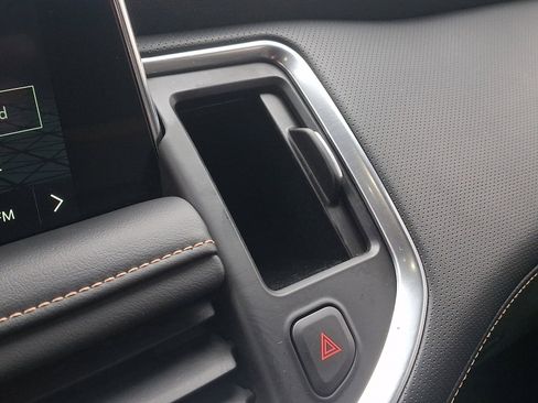 Used 2022 GMC Yukon AT4 image 28